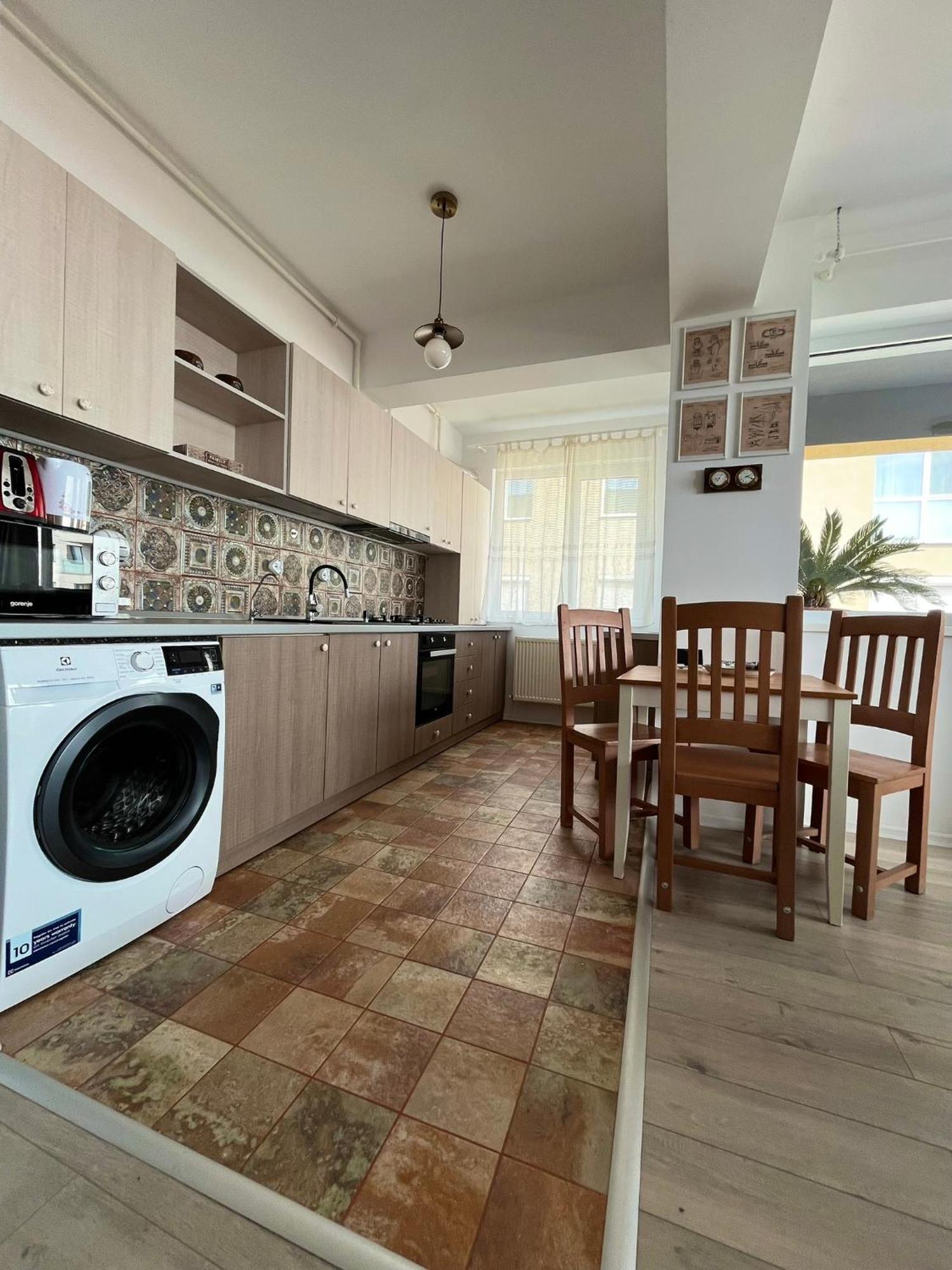 Roapart Mamaia - Sea View Maia Apartment *